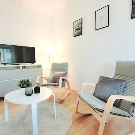 Gemuetliches Helles Appartement ドレスデン エクステリア 写真